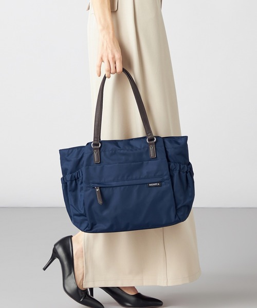 かつら・ブラック トートバッグ 取り外しポーチ付き フェラガモ Ferragamo バッグ トートバッグ ポーチ付き 217533 770686