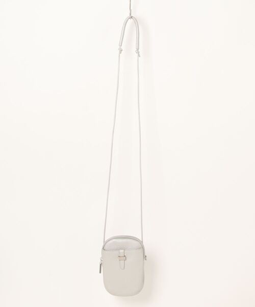 ear PAPILLONNER 【牛革】レザーシンプル収納モバイルポシェット ear PAPILLONNER（イアパピヨネ）の「【牛革】レザーシンプル収納