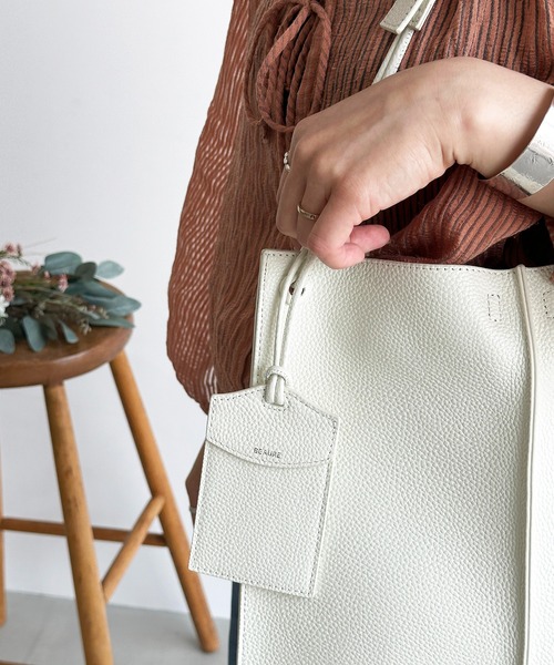 BEAUREレザーショルダーバッグ Beau're ショルダーバッグ バッグ BEAURE ヴュレ カウレザー