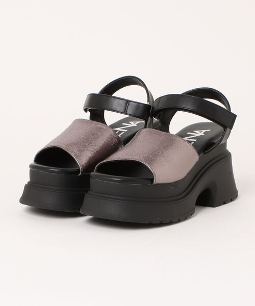 美脚効果★大人気【TOMS】ライラ 厚底 プラットフォームサンダル 美脚効果☆大人気【TOMS】ライラ 厚底 プラットフォームサンダル
