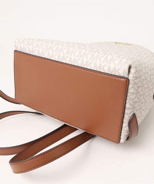 MICHAEL KORS リュック・バックパック ベージュ MICHAEL KORS デイバック リュック MAISIE 2 IN 1 バックパック