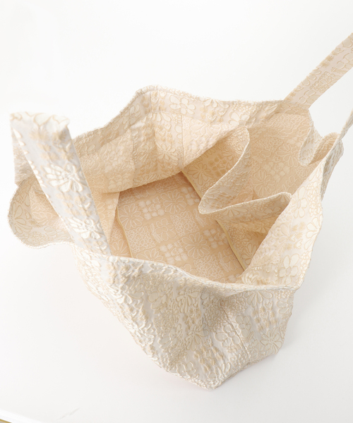 トートバッグ IENA LA BOUCLE フラワーJQDトートバッグ レディースの画像