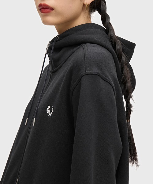 FRED PERRY ブラック フード付きパーカー（最終セール） FRED PERRY（フレッドペリー） パーカー 「ZOZOTOWN ＆ ONLINESHOP限定