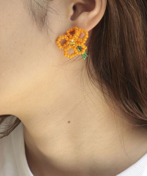ピアス ビーズ花ピアス Zozotown Paypayモール店 通販 Paypayモール