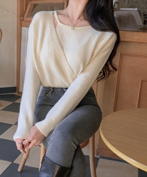 ニット セーター 肌見せストラップラップデザインニットプルオーバー