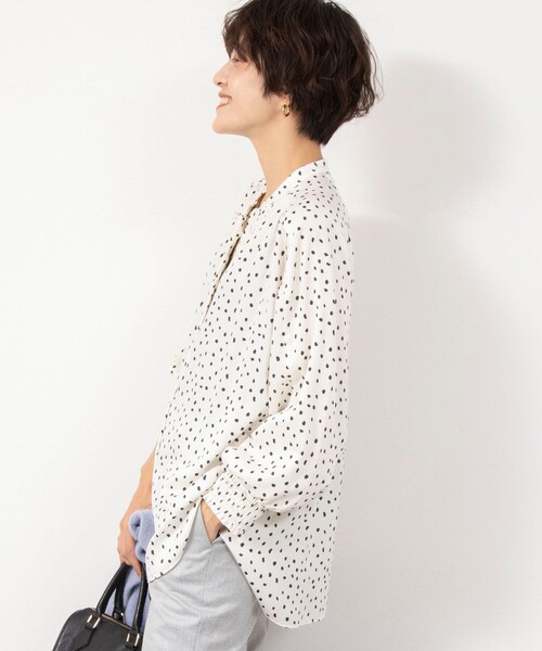シャツ ブラウス 袖口シャーリングドットプリントブラウス 