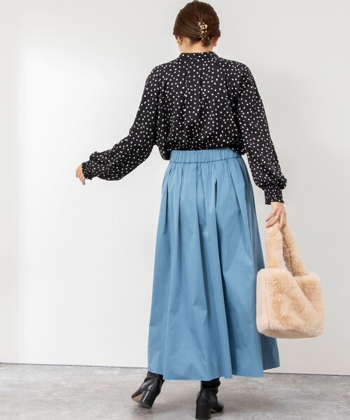 シャツ ブラウス 袖口シャーリングドットプリントブラウス 