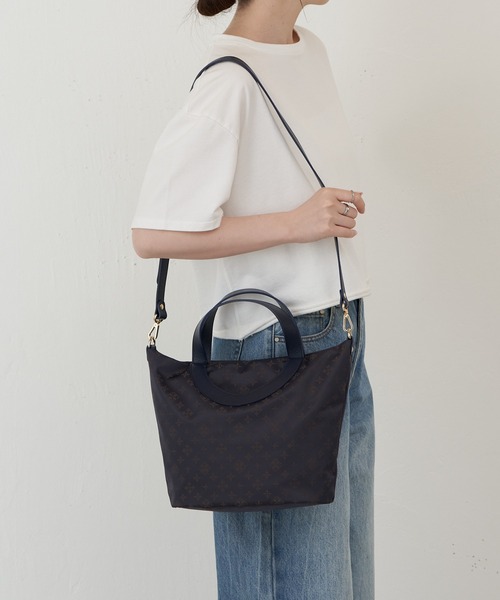【未使用】russet　ナイロントートバッグ 　レザーハンドル　ネイビー 名品】WEB限定 ナイロン2wayトートバッグ | russet(ラシット