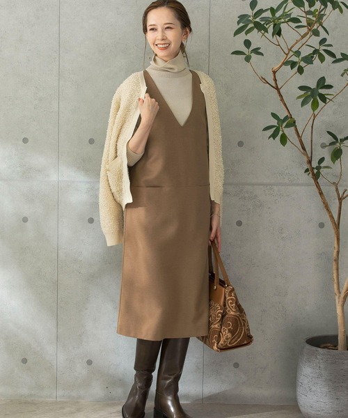 【新品】URBAN RESEARCH ノースリーブロングワンピース ベージュ URBAN RESEARCH（アーバンリサーチ）の「ノースリーブカット