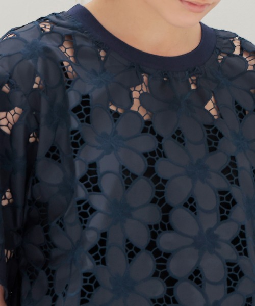 tシャツ BAUM UND PFERDGARTEN / MANUELA Flower Lace(フラワーレースハーフスリーブブラウス 24012) レ BAUM UND PFERDGARTEN tシャツ / MANUELA Flower Lace(フラワー