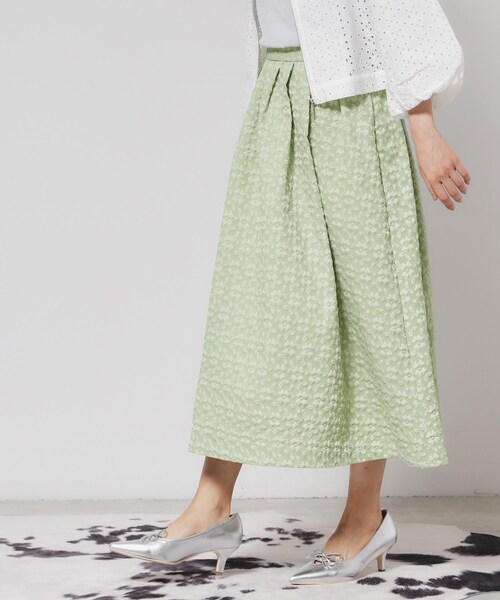 SunaUna（スーナウーナ） スカート 「花柄ジャカード／ふんわり