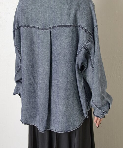 Jena espace merveilleux（ジェナ エスパスメルヴェイユ） ブラウス