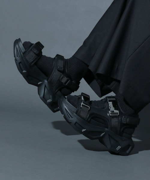 「HARE」 サンダル MEDIUM ブラック メンズの画像