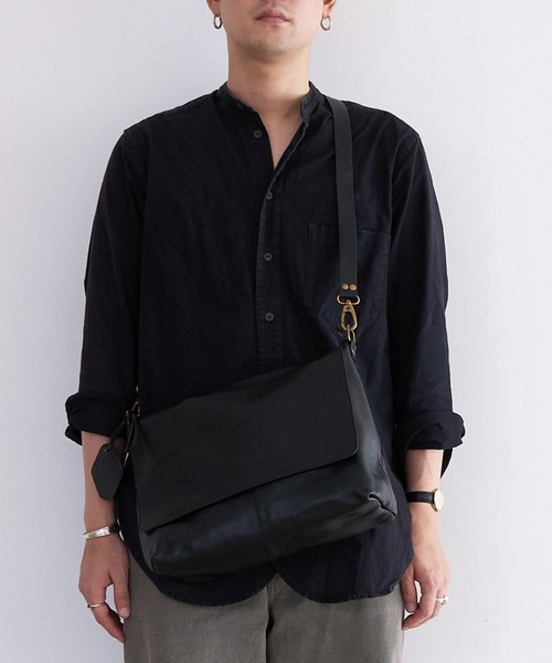 レザーショルダーバッグ ブラック BICASH（ビカーシ） ショルダーバッグ BICASH 2WAYレザーショルダー