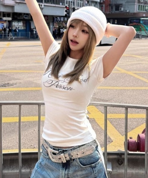 lilful tシャツ 「26年春夏新作」Y2K ラインストーンロゴ 半袖
