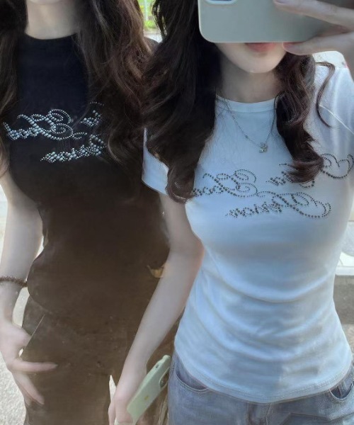 lilful tシャツ 「26年春夏新作」Y2K ラインストーンロゴ 半袖