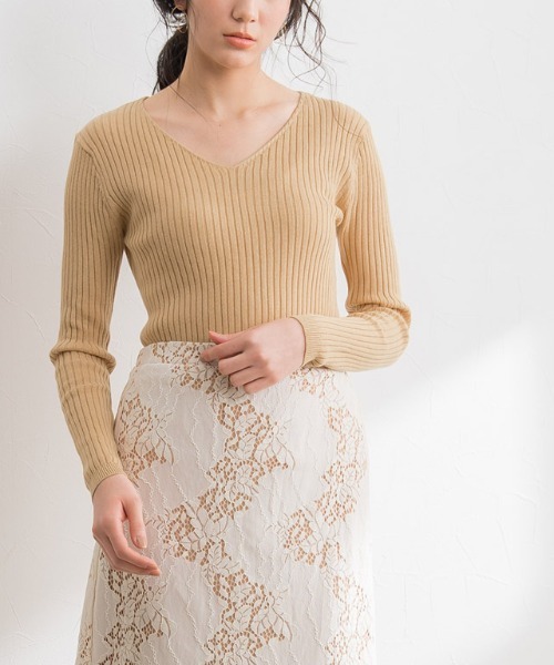 新品・タグ付き＊Aimeine シルク混コンパクトリブニット(ホワイト) Pierrot ニット セーター 綿混リブニット Vネック レディース