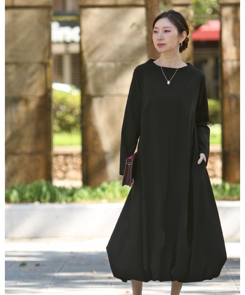 Vieo（ヴィオ） ワンピース シック。黒のバルーンワンピース