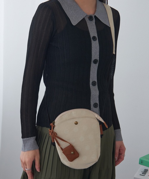 美品　希少　D&G ショルダーバッグ　ナイロン×レザー　サコッシュ 美品 希少 D&G ショルダーバッグ ナイロン×レザー サコッシュ