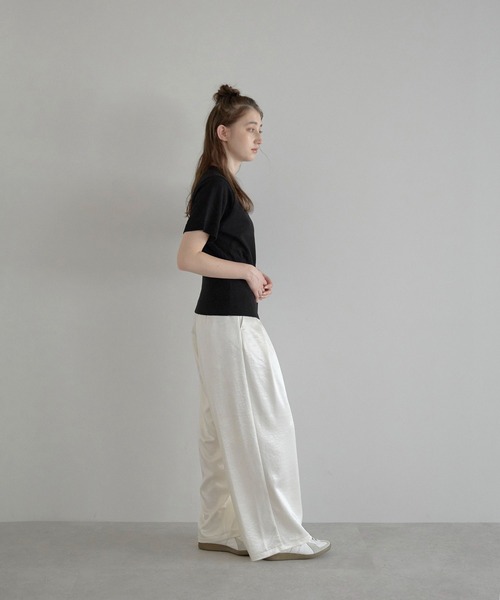【Khaite】 Felton high-riseサテンワイドレッグパンツ Swift ワイドレッグミッドライズパンツ *アジアフィット