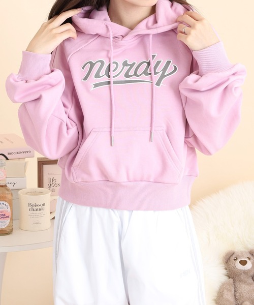 NERDY スマホショルダー パーカー カーシブロゴフーディー レディース 