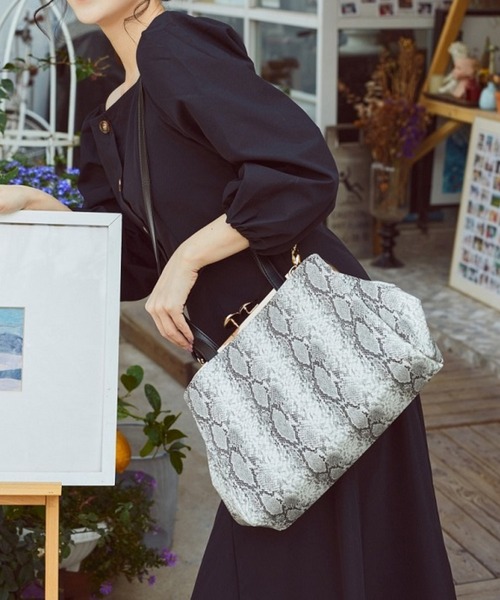 Tomieco（トミエコ） ショルダーバッグ バッグ がま口バッグ