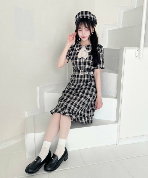 F i.n.t（フィント） ワンピース 半袖 タイ付きダブルカラーチェック