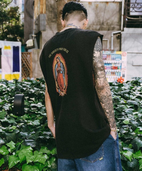 「Subciety」 ノースリーブトップス LARGE レッド メンズ_画像2