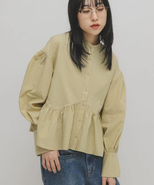 未使用に近い✨2022AW✨エンフォルド　ブラウス　アシンメトリー　変形　白 未使用に近い✨2022AW✨エンフォルド ブラウス アシンメトリー 変形 白