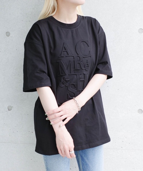 tシャツ 「W」「it」「ARC」「SWITCH by ARCH」エンボス ロゴ Tシャツ