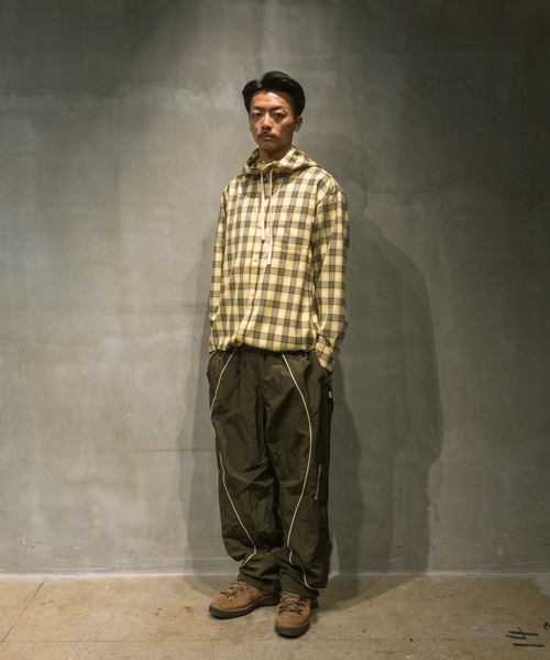 Chocolate Jesus パンツ CJ PERFORMANCE TRACK PANTS メンズ