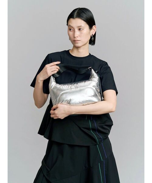 新品未使用! UN3D．ファークラッチ/ショルダーバッグ/マルチカラー UN3D.（アンスリード） ショルダーバッグ バッグ 2WAY ROUND BAG / 2