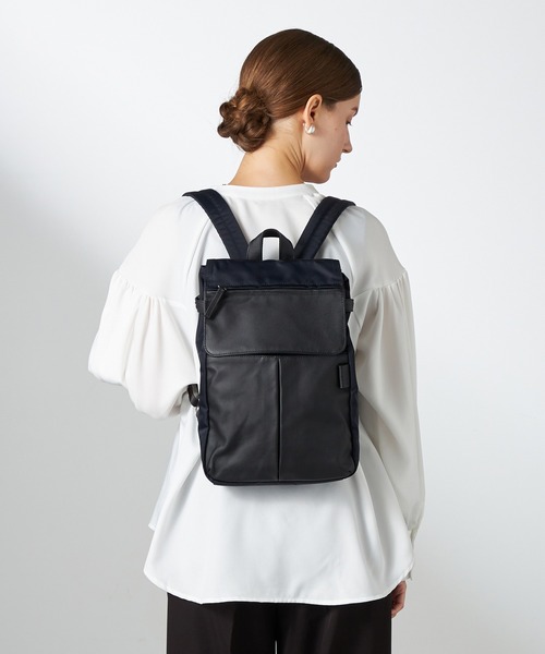 Y'SACCS（イザック） デイバック リュック レザーコンビナイロン