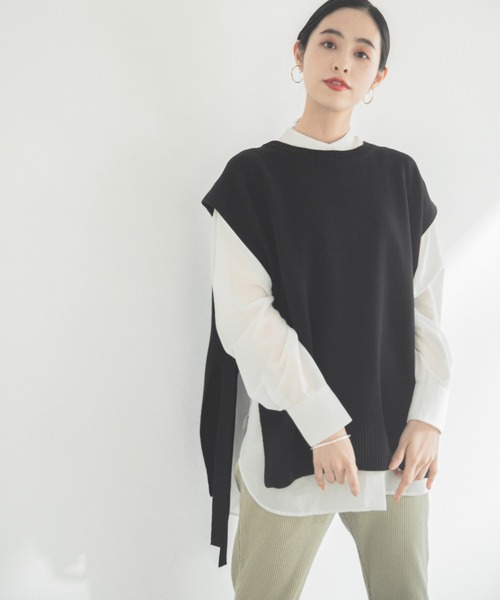 新品未使用タグ付き‼️ローリーズファーム　完売品 サイドスリットベスト LOWRYS FARM - サイドスリットベストの通販 by ほのか's shop