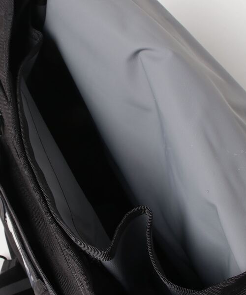 リュック CHROME/クローム バックパック 防水バッグ WARSAW MEDIUM 25L BG333BK CHROME/クローム バックパック 防水バッグ WARSAW MEDIUM 25L