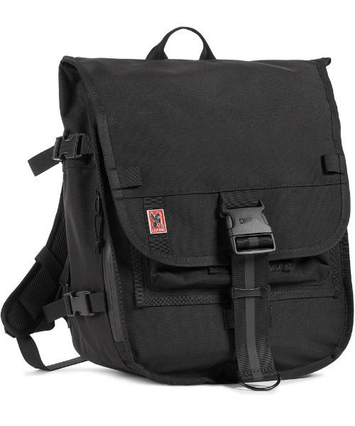 リュック CHROME/クローム バックパック 防水バッグ WARSAW MEDIUM 25L BG333BK CHROME/クローム バックパック 防水バッグ WARSAW MEDIUM 25L