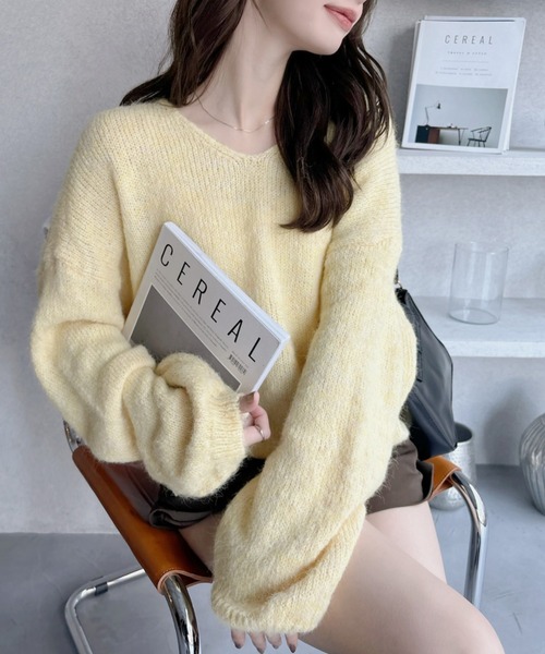 Ada. ニット セーター ふんわりタッチ メランジが可愛い Vネック ゆる