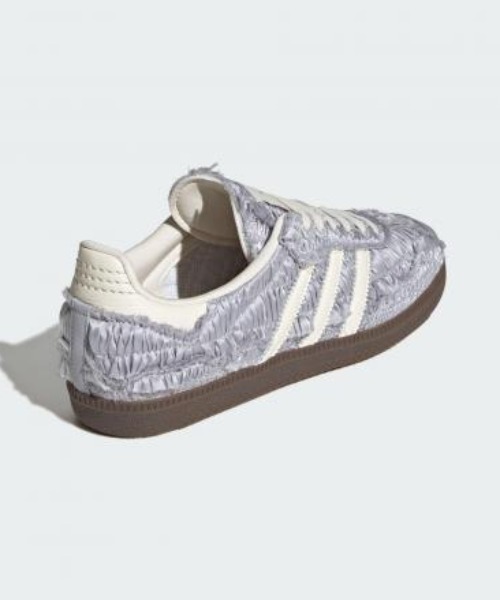 adidas（アディダス） スニーカー adidas originals×CAROLINE