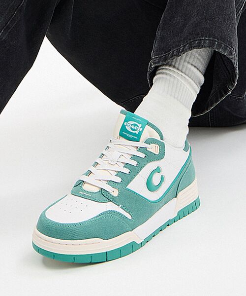 すぐ届く*COACH*コーチ*ソーホー スニーカー NYの街が着想源！「コーチ」の新作スニーカー“Soho Sneaker
