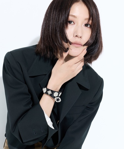 TOGA TOO レザーバングル TOGA TOO - LEATHER BANGLE – The Contemporary Fix Kyoto