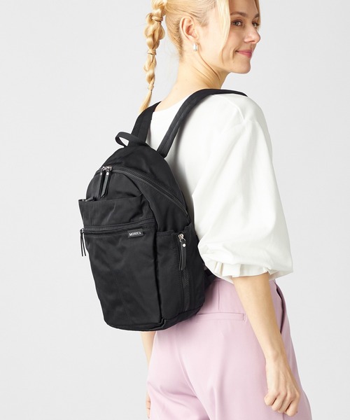MONICA（モニカ） デイバック リュック 「MONICA」サイドジップ