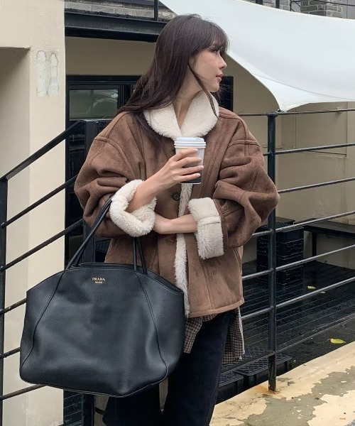 Aelina ブルゾン アウター ポケット付き裏ボアコート レディース