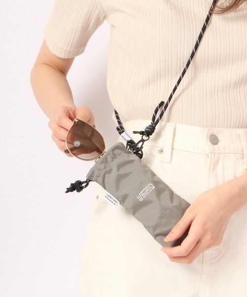 DAY OUT（デイアウト） サングラスケース＆マルチネックストラップ
