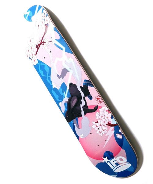 スケボーコンプリートIFO IFO SKATEBOARDS（アイエフオースケートボード） 「IFO SKATEBOARDS