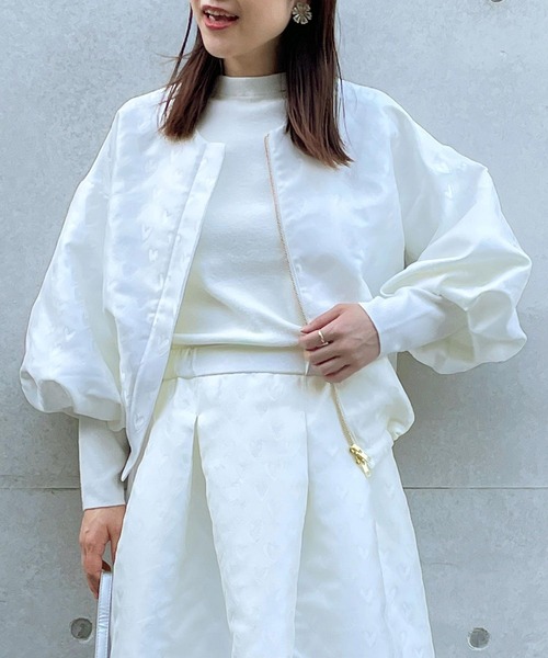ホワイト ノーカラージャケット フレアスリーブ no collar sleeve flare jacket – eim online（エイム オンライン）