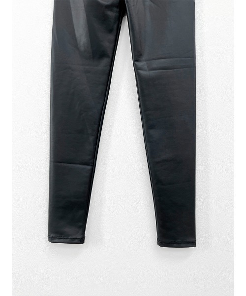 HEILIS（ヘイリス） パンツ 「cream select」フェイクレザーレギンス