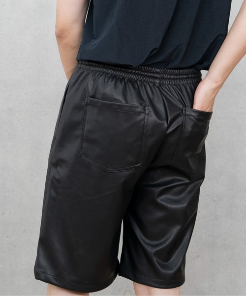 ワイドパンツ パンツ COLIN:シンセティックレザー ショートパンツ