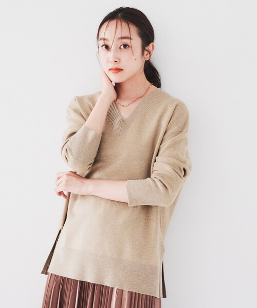 UNTITLED（アンタイトル） ニット セーター 「体型カバー/洗える