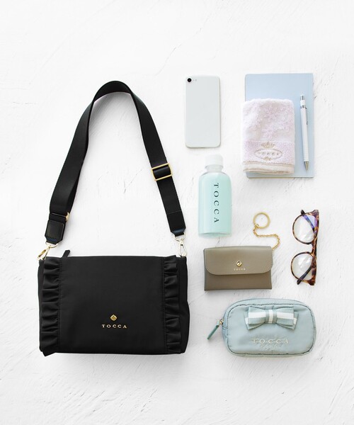 TOCCA ブラックレザーキーケース CLOVER KEYPOUCH TOCCA 財布 CLOVER KEYPOUCH キーリング付きマルチポーチ