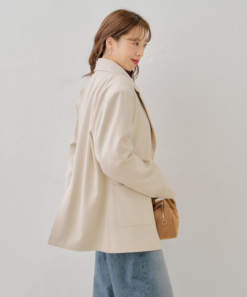 【Chico】ロゴブローチ付きオーバーシングルジャケット※ほのかさん専用 Chico ジャケット テーラードジャケット ロゴブローチ付き